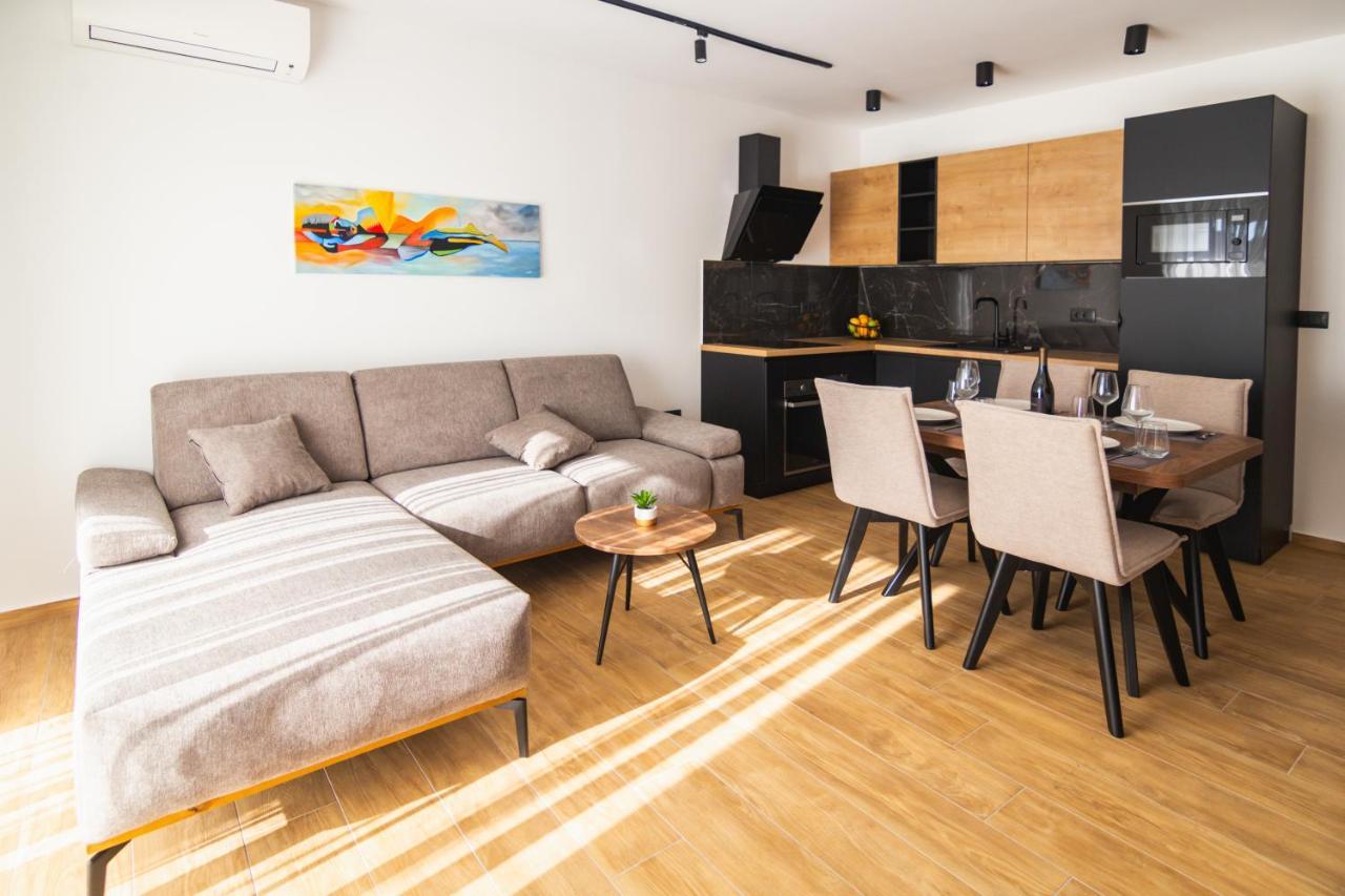 City Life With Free Parking PUY 외부 사진